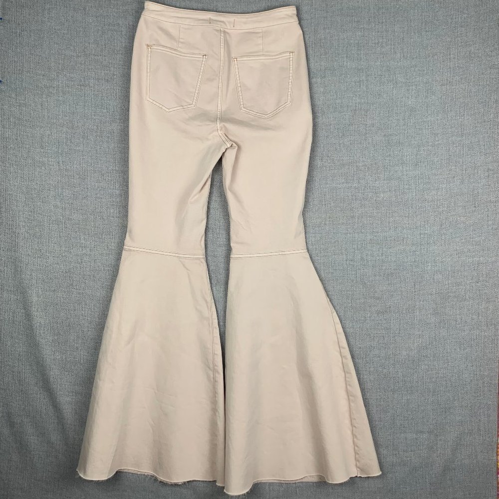 Free People We The Free Soft Pink Flare Jeans Just Float On